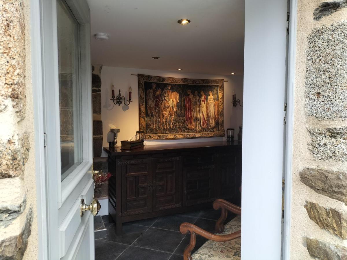 L'Escapade Medievale Fougeres Ngoại thất bức ảnh